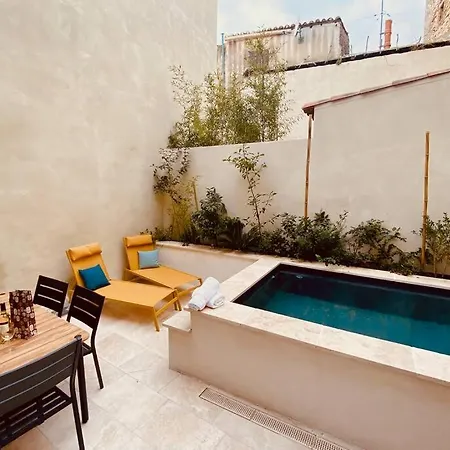 Terra Nostra - Townhouse - Swimming Pool Hébergement de vacances *