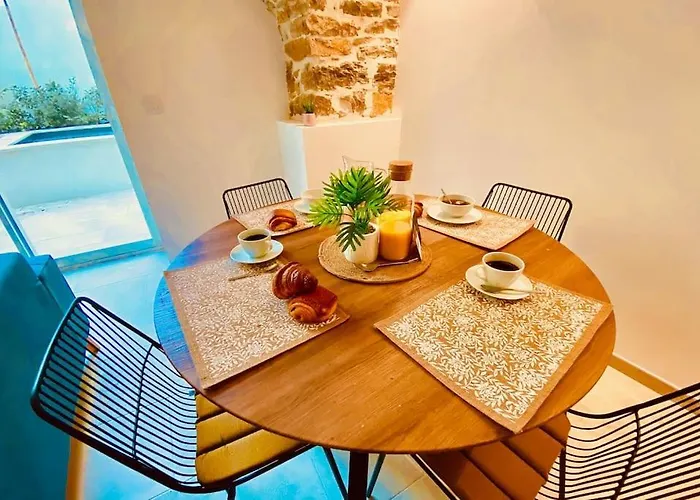 Ferienhaus Terra Nostra - Townhouse - Swimming Pool Nîmes